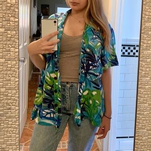 Flowy Hawaiian shirt